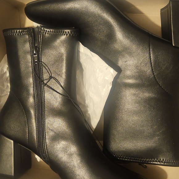 a new day Black Heeled Boots - Picture 2 of 3